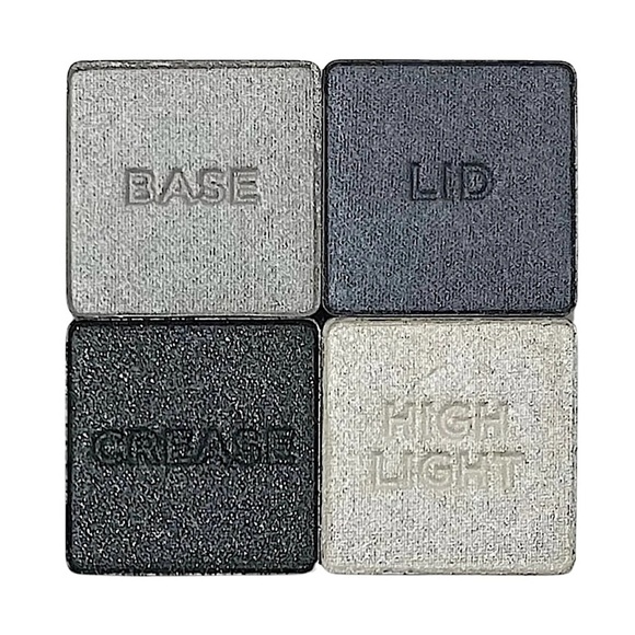 Victoria’s Secret Satisfied Eyeshadow Quad - Picture 1 of 1